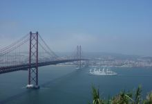 Almada Castle景点图片