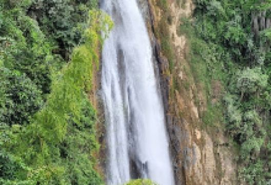 Mesones, El Salto景点图片