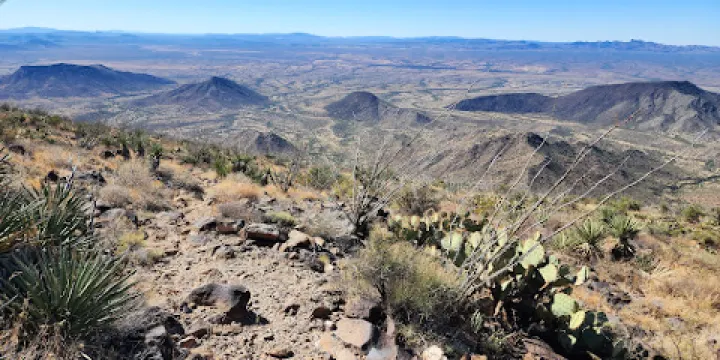 Table Top Mountain Peak Trailhead