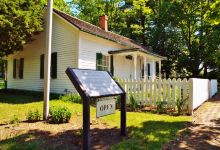 Bryant Cottage State Historic Site景点图片