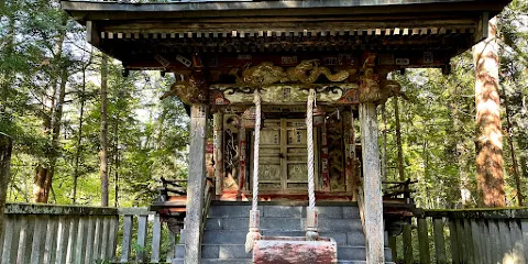 高房神社