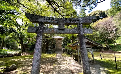 雷神社