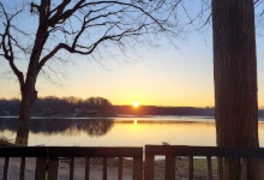 Jones Lake Campground景点图片