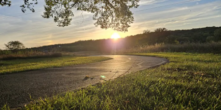 Shawnee Mission Park Dog Off-Leash Area