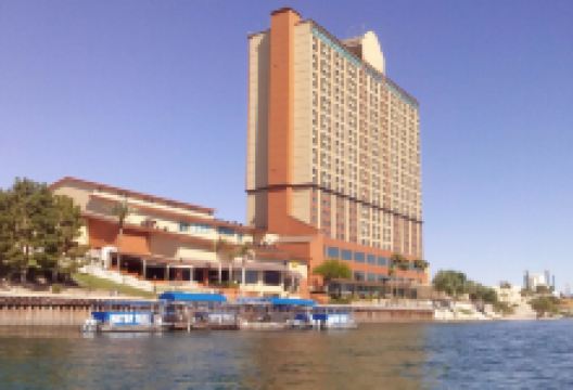 Riverfront景点图片