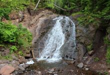 Jacob's Falls景点图片