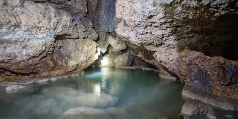 Cantabon Cave