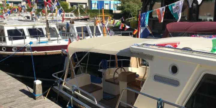 范·阿爾登先生濟貧院