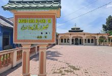 Masjid Raya Al-Ikhlash Desa Banyumas Kec. Stabat景点图片