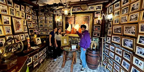 Museu Familia Texeira e de Caires