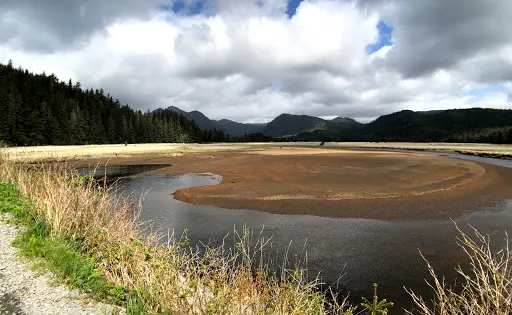 克魯佐夫島