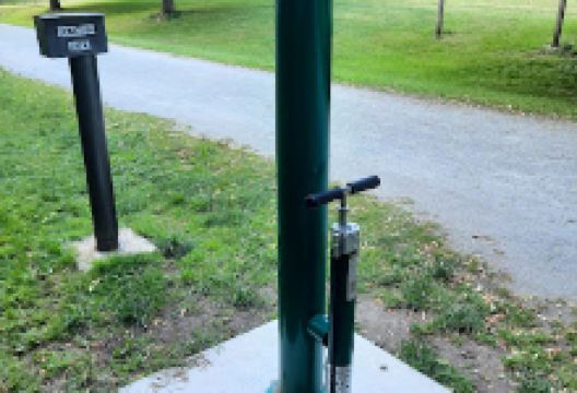 Roaring Run Watershed Association Boat Launch景点图片