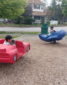 Playground-镭温泉