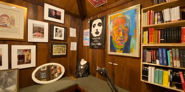 亨利米勒紀念圖書館