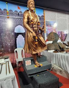 Postal Ground-亚沃德马尔