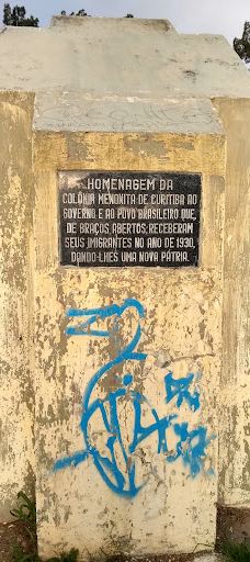 Praça da Colonização Menonita-库里提巴