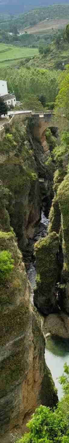 埃尔塔霍峡谷-龙达-YoYo_0Z2R3W2F