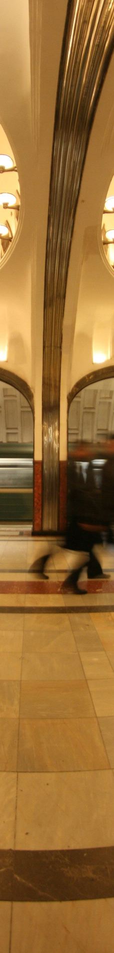 马雅科夫斯基站-莫斯科