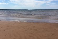 Blue Sea Beach景点图片