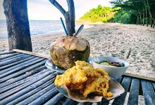 Pantai Jatisari景点图片