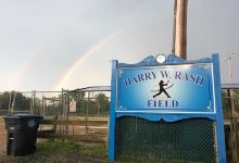 Harry Rash Field景点图片