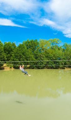 Camping Marvilla Parks - Château de Fonrives-里沃