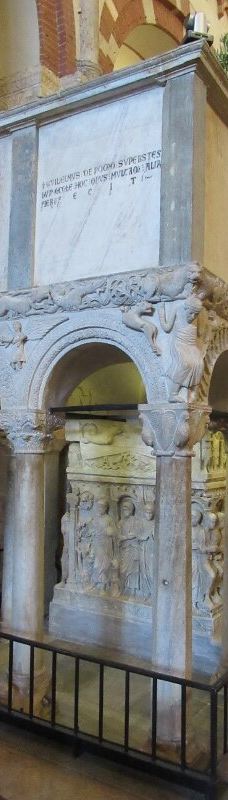 圣盎博罗削圣殿-米兰