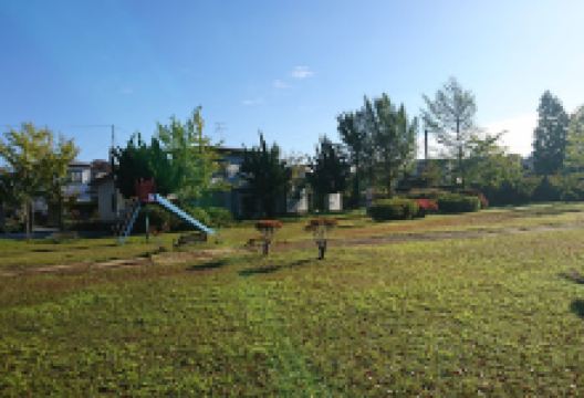 Sanjingaiku Park景点图片