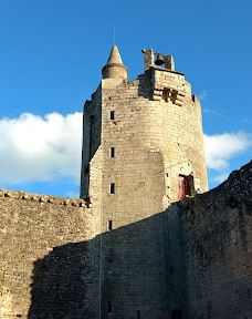 Najac Castle-纳雅克