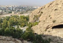 historic cave Tang-e Tikab Kazerun景点图片