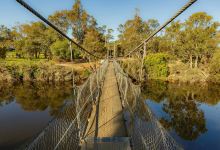 Avon River Suspension Bridge景点图片