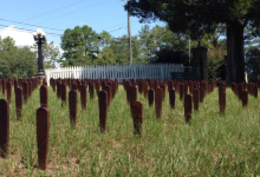 Cedar Lane Cemetery景点图片
