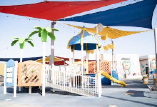 Spot - Food Trucks Park Al Khatem I سبوت - حديقة عربات الطعام في الختم景点图片