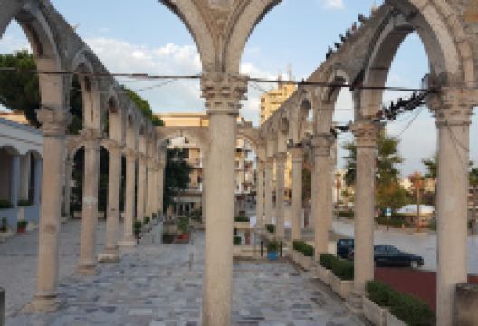 Kubelie Mosque景点图片