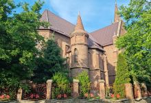 Holy Trinity Church景点图片