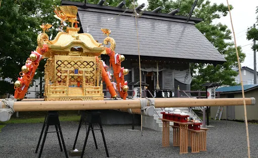 根室 三吉神社