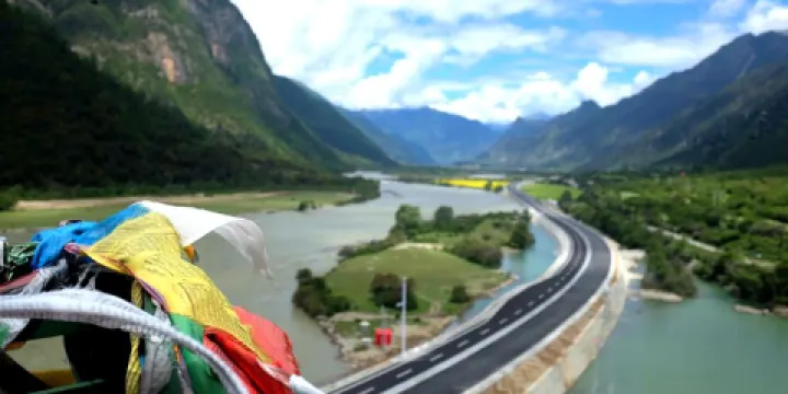 吾金扎菩洞旅遊景區