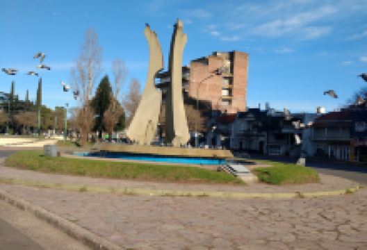 Fuente del Milenio景点图片