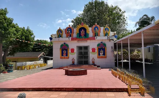 Shree Ambalavaanar Alayam Temple