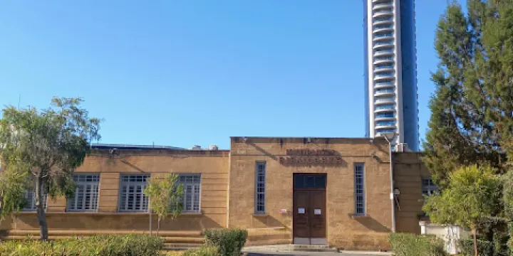 塞浦路斯圖書館