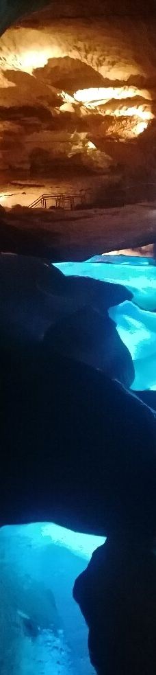 Grotte Saint-Marcel-比东