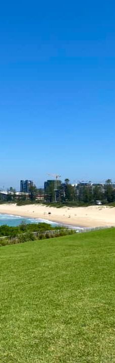 卧龙岗防波堤灯塔-卧龙岗