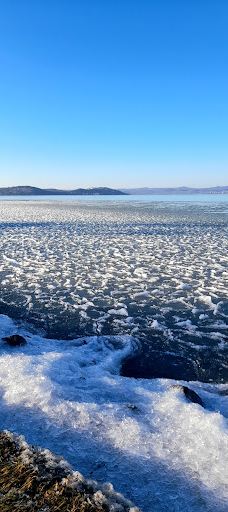 Heart of Balaton statue-佐马尔迪