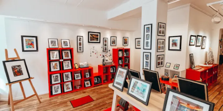 The Gallery 'West Of The Moon'