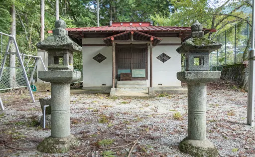 國房坊神社