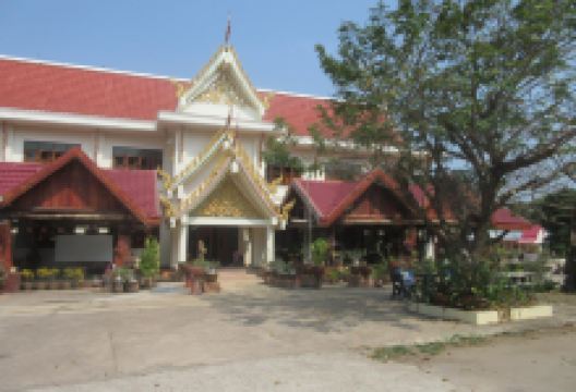 วัดน้ำโมง (วัดศรีชมภูองค์ตื้อ)景点图片