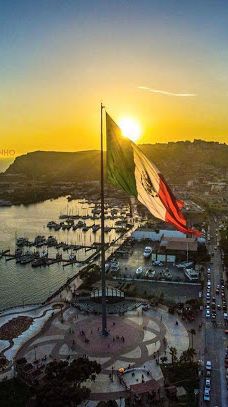 Monumental Flag-恩森那达