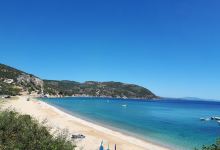 Mikro Beach景点图片