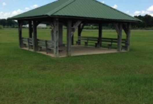 Blackwood Brothers Plane Crash Memorial景点图片