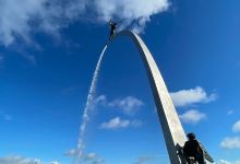 God, our Father, on the Rainbow fountain景点图片
